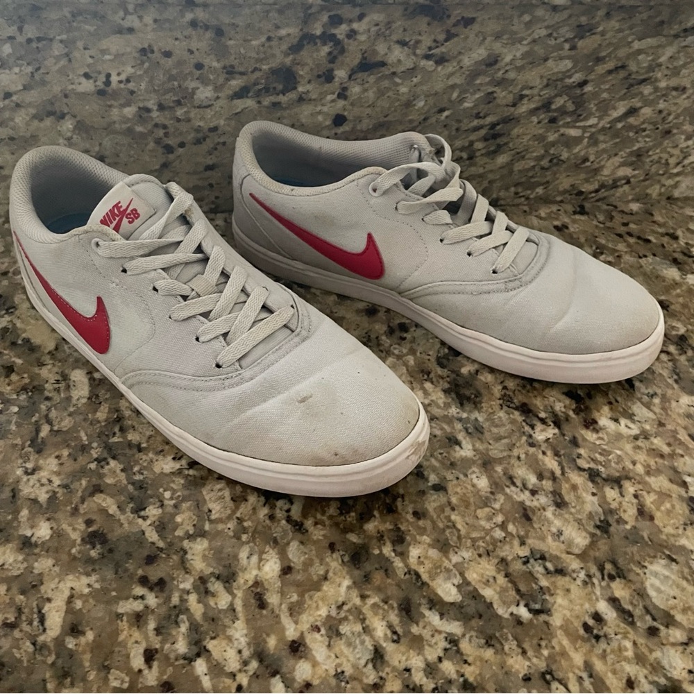 Nike SB Charge Solar Canvas Size 11